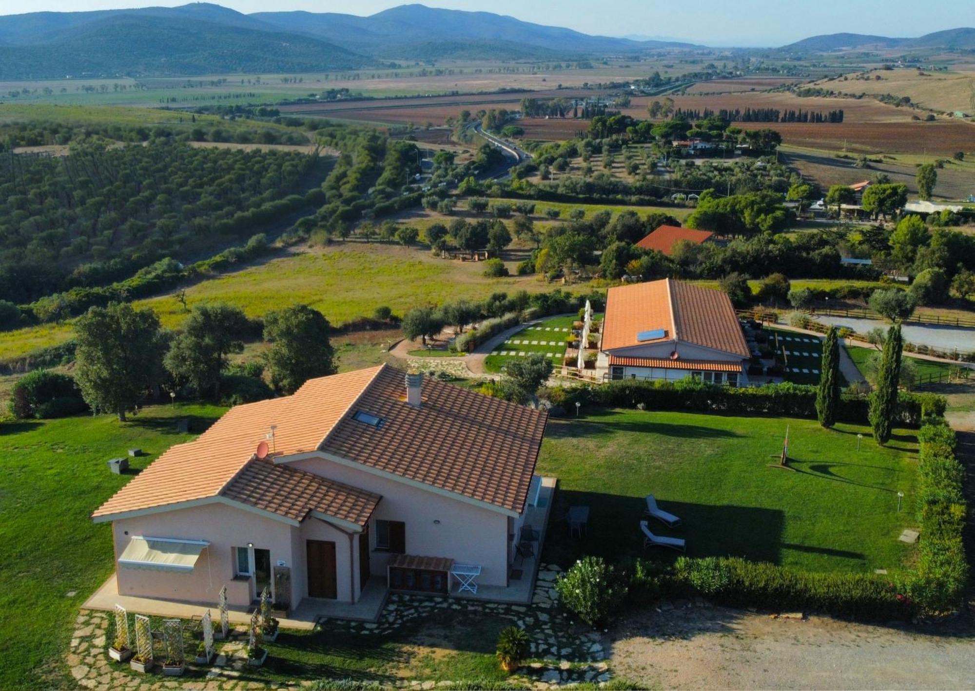 Agriturismo La Vista - Adults Only Фонтебланда Екстериор снимка