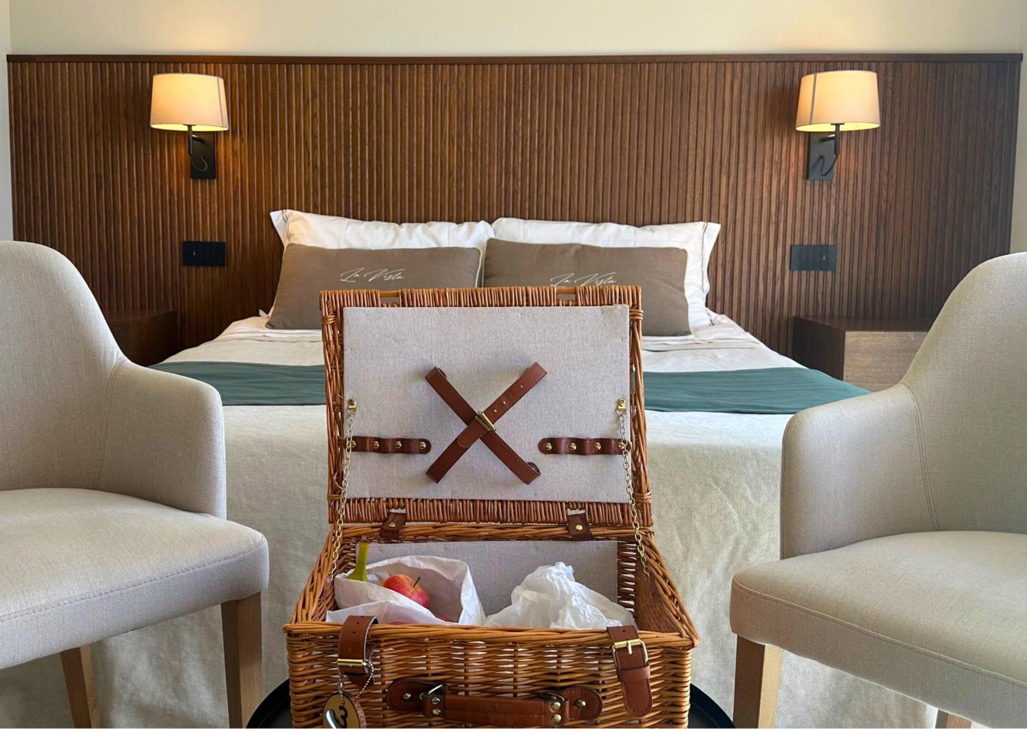Agriturismo La Vista - Adults Only Фонтебланда Екстериор снимка