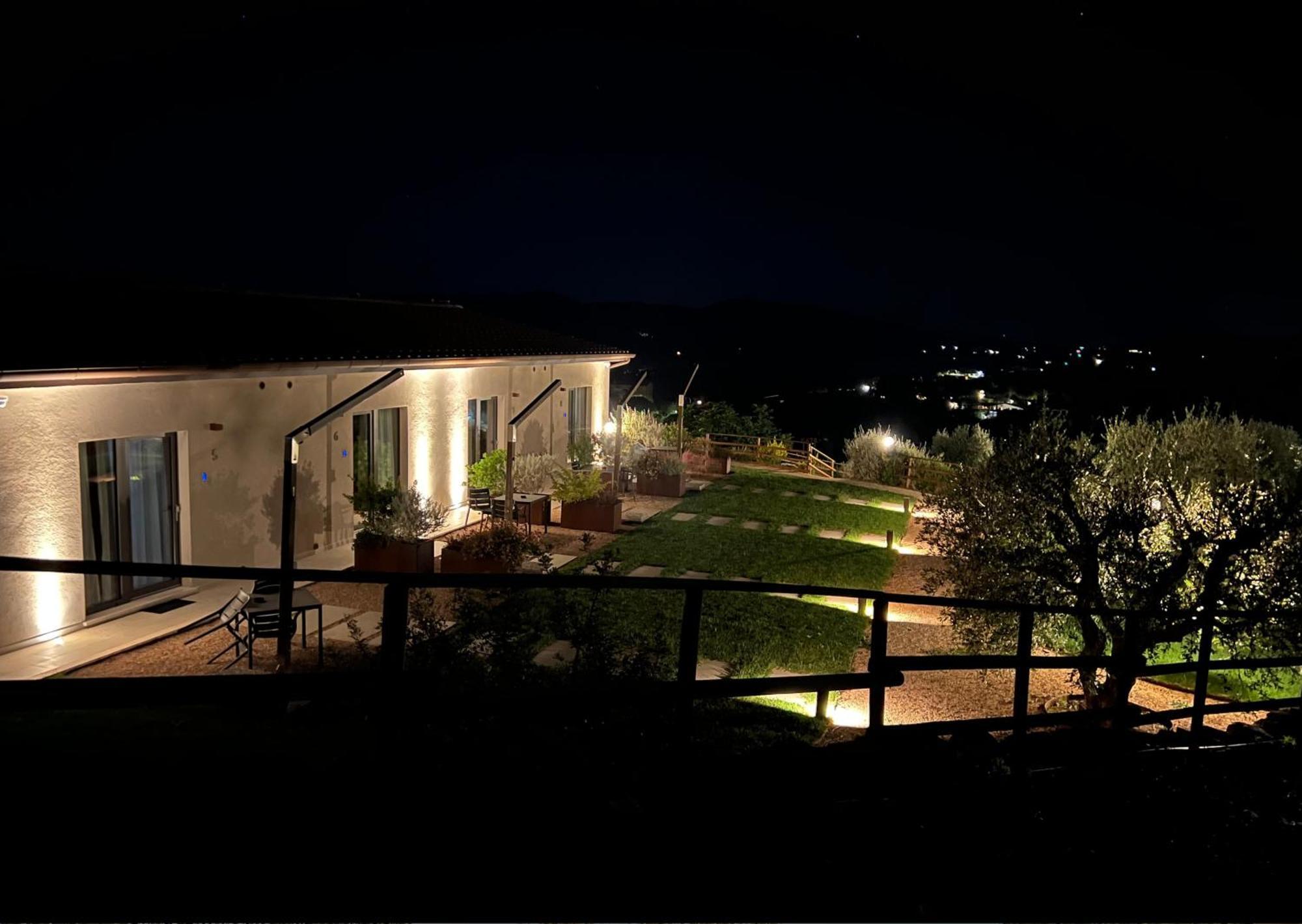 Agriturismo La Vista - Adults Only Фонтебланда Екстериор снимка